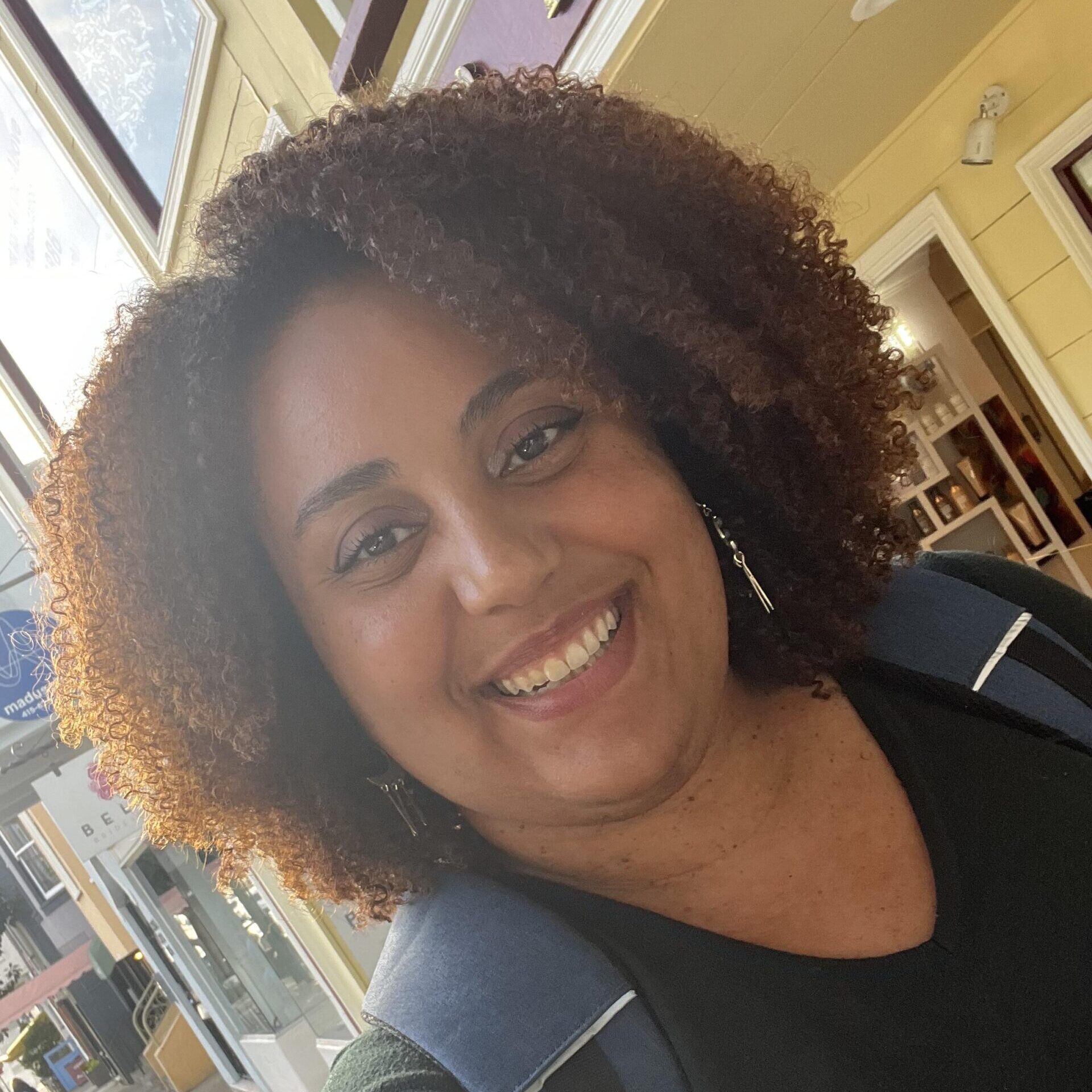 Photo of Lauren Chavez