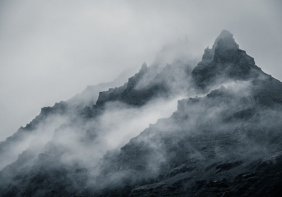 foggy mountains wallpaper